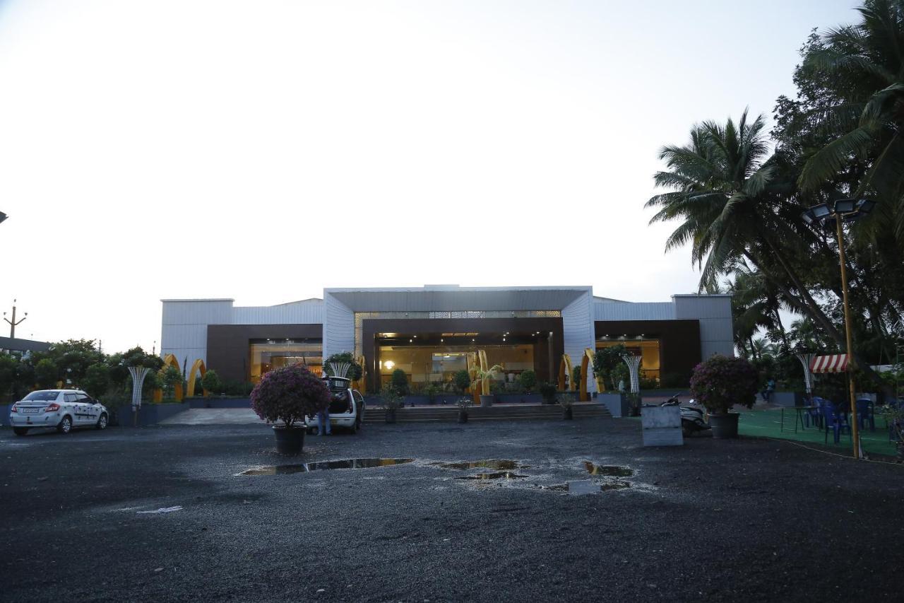 Hotel S-Inn Palakollu Exterior photo
